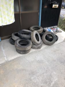 【周南市戸田】エレクトーンと古タイヤの回収☆自治体での処分が難しい不用品を処分できお喜びいただけました!