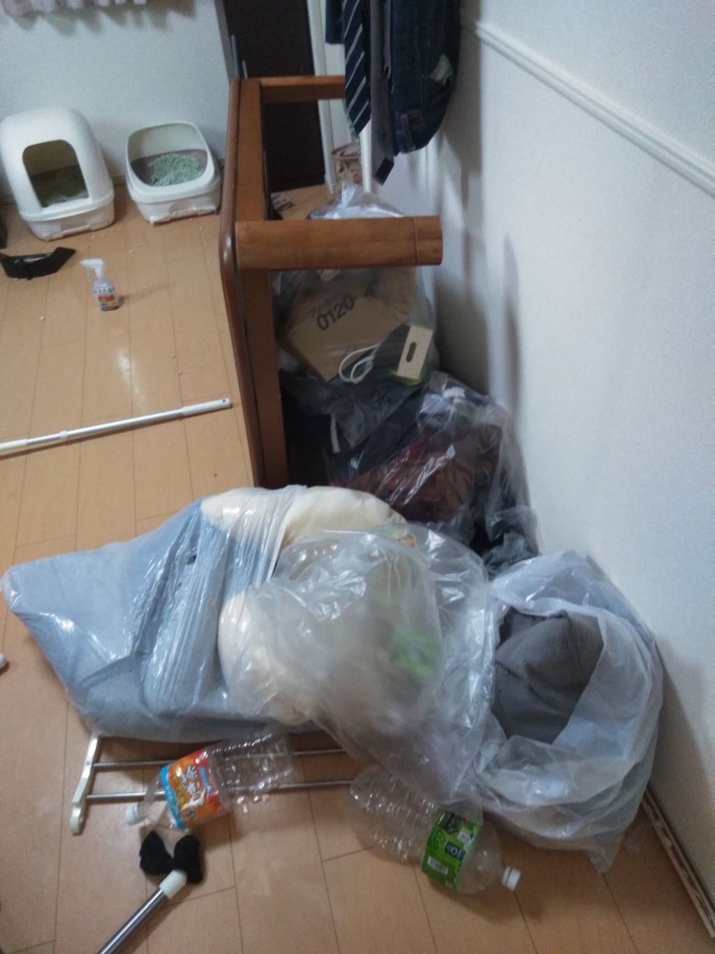 【西予市宇和町】ゴミの袋詰めと不用品回収のご依頼☆お部屋が片付きお喜びいただけました！