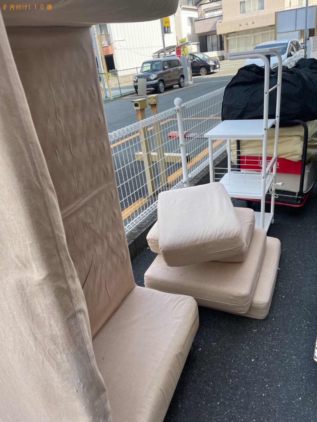 【浜松市中区】一人掛けソファー、二人掛けソファー、ラック等の回収