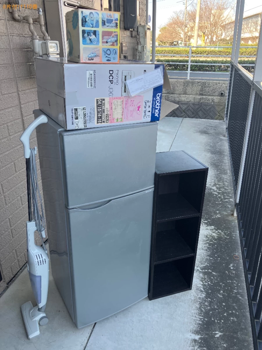 【鳥取市湖山町】冷蔵庫や椅子の出張不用品回収・処分のご依頼