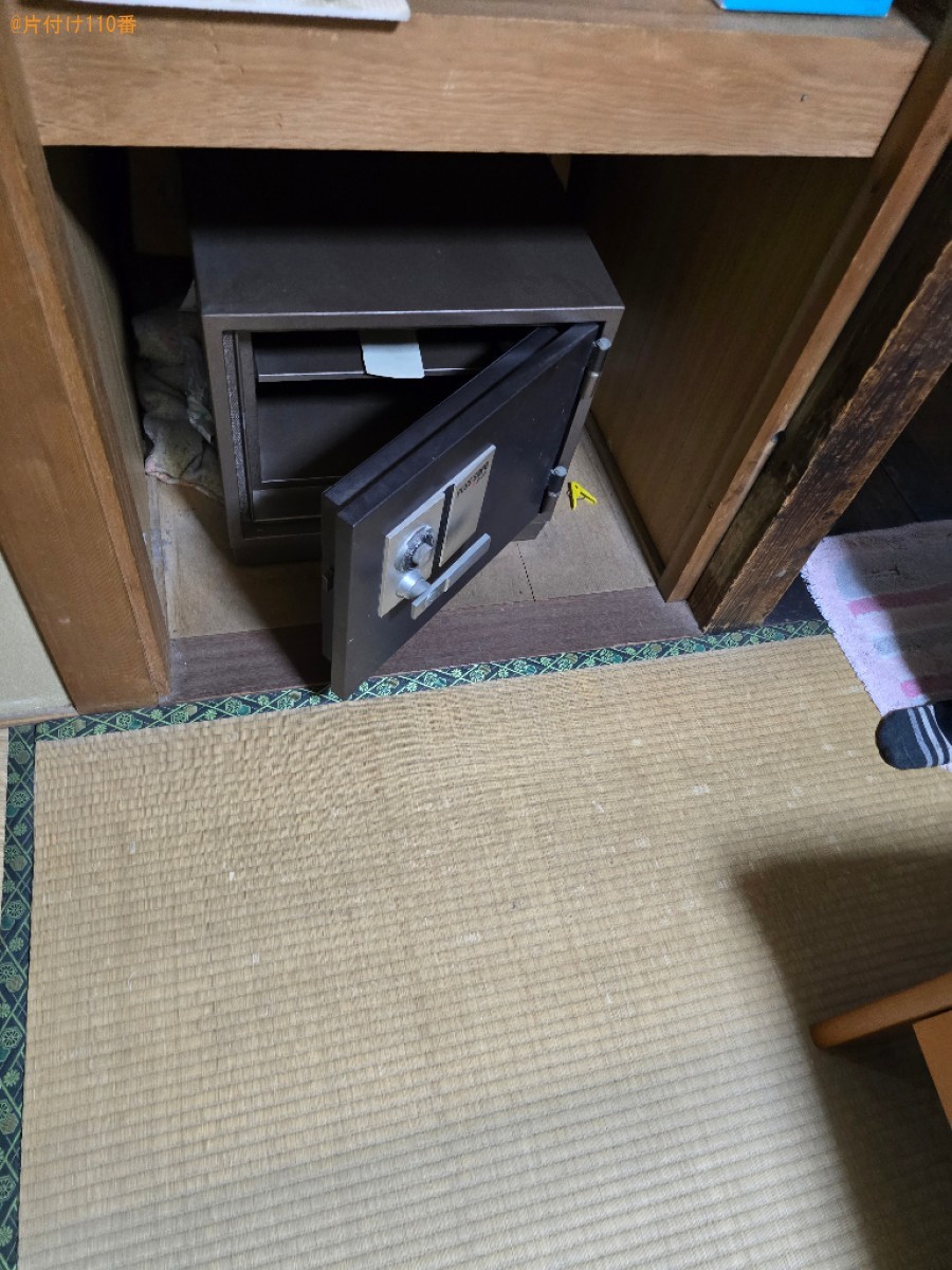 【北九州市門司区】アップライトピアノ、金庫の回収・処分ご依頼