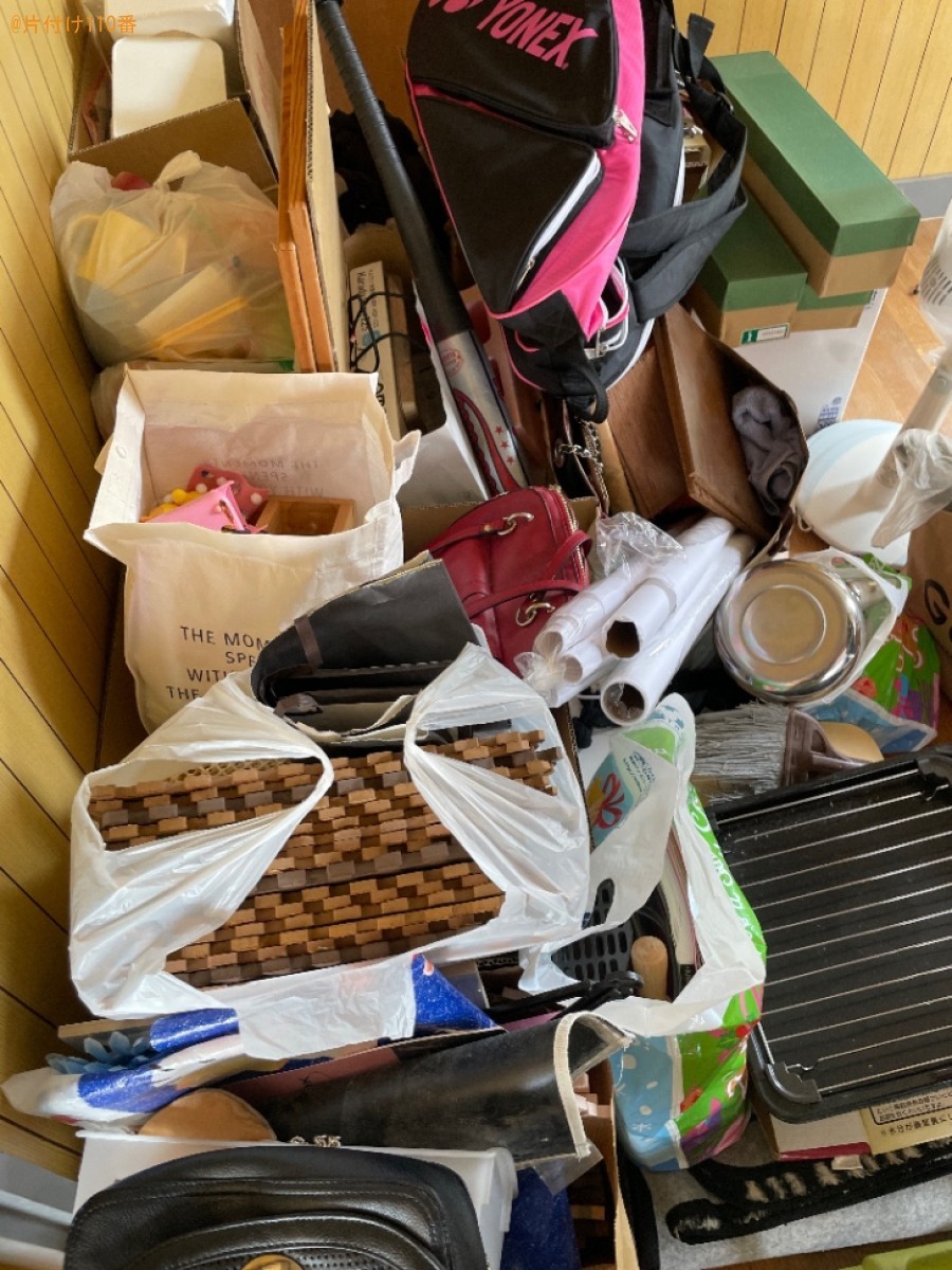 【つがる市森田町】カラーボックス、ゴミ箱、調理器具、額縁等の回収