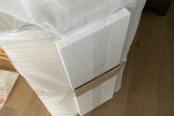 【焼津市】仏壇を玄関から部屋の中に移動して設置する作業と草むしり