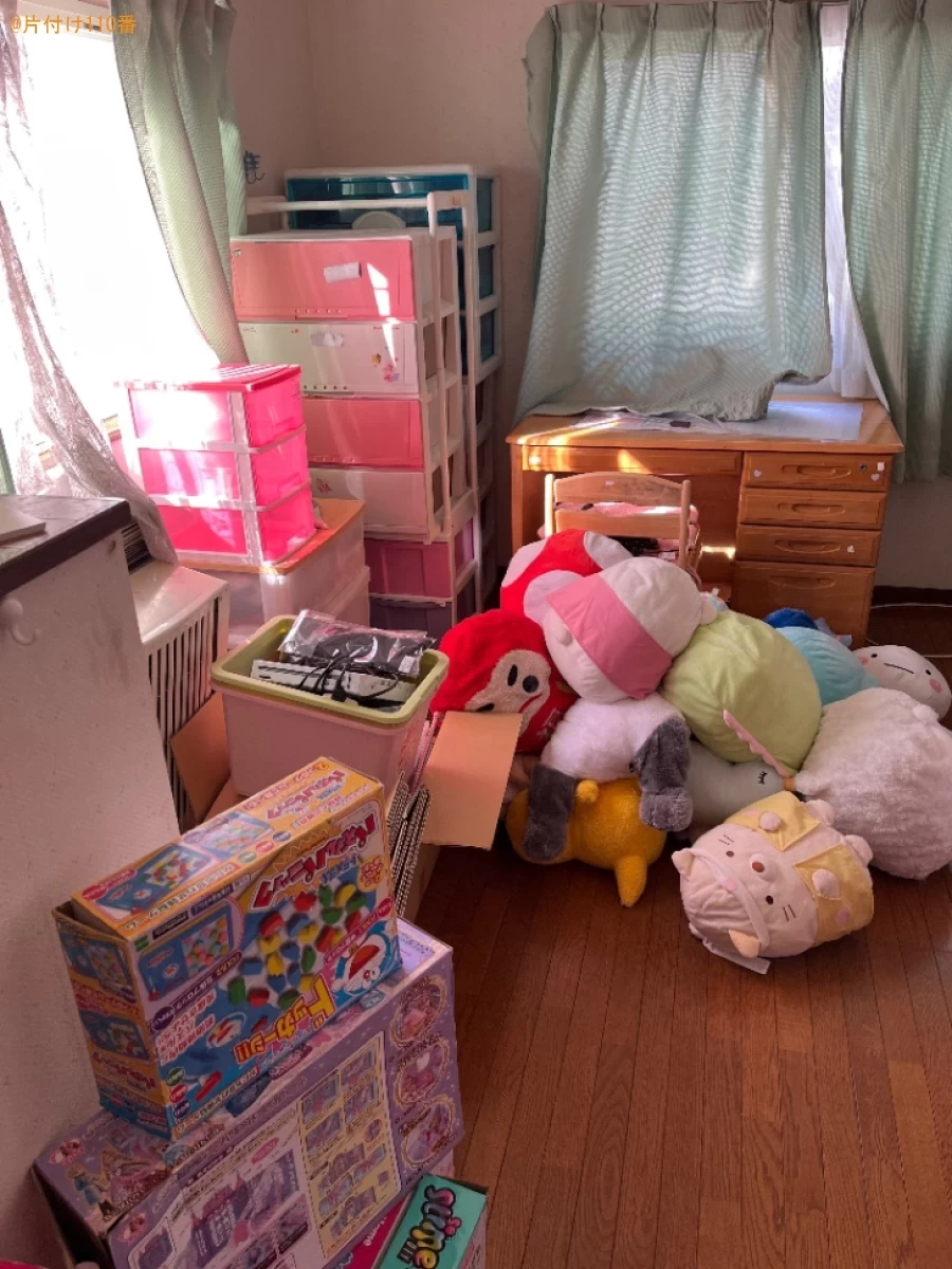 【大津市】カラーボックス、学習机、ラック、収納ケース等の回収