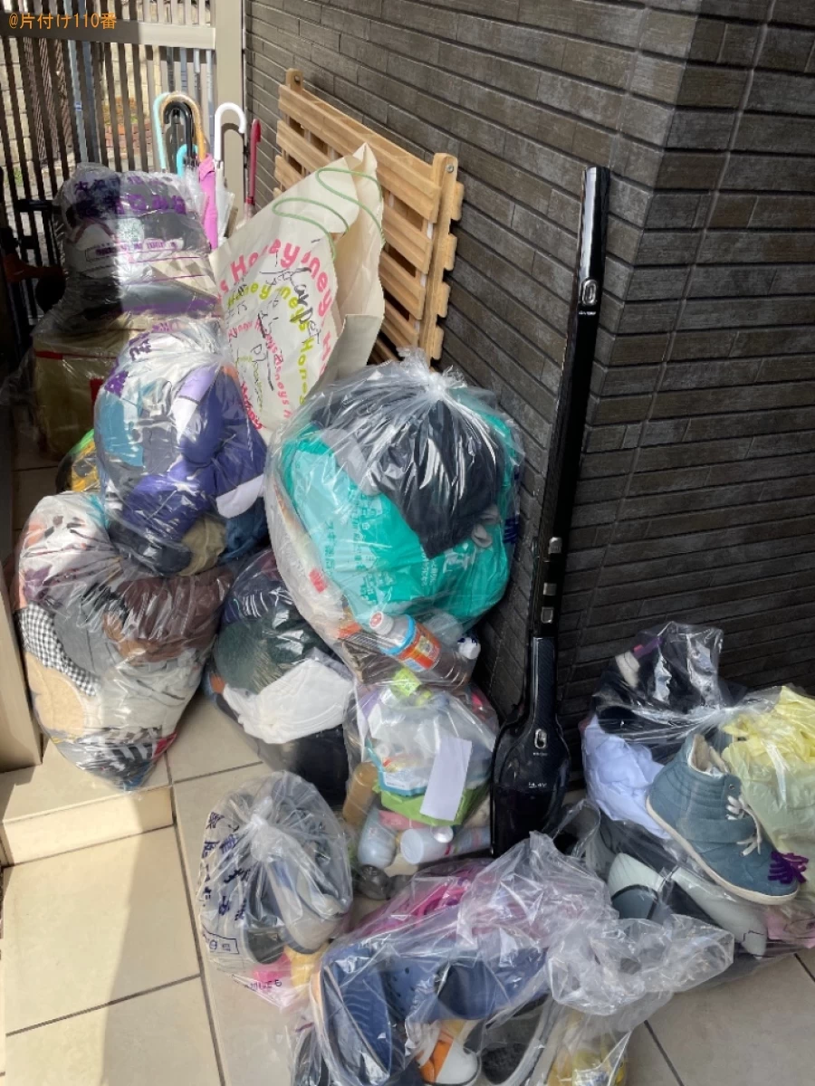 【大津市】スポーツ用品、すのこ、掃除機、傘、衣類、靴等の回収