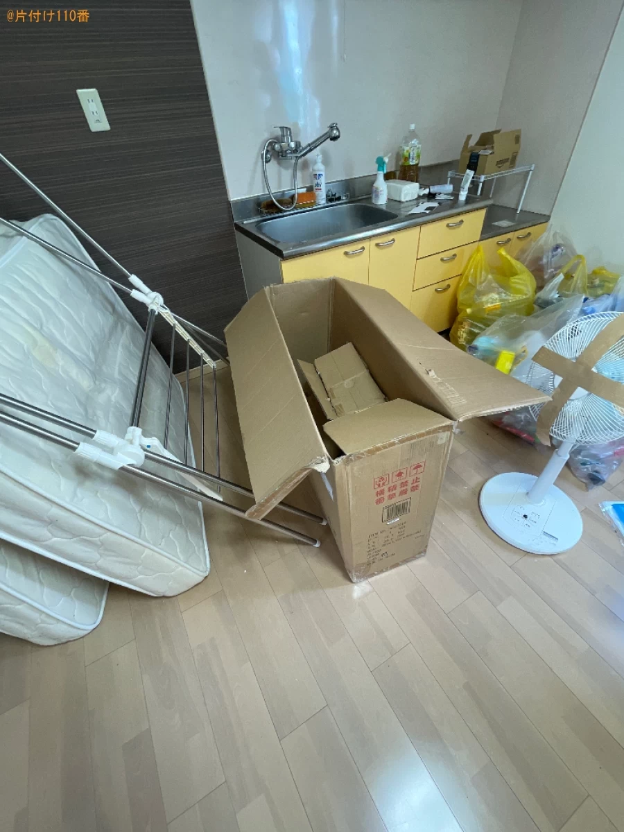 【青森市】セミダブルマットレス、扇風機、物干しスタンド等の回収