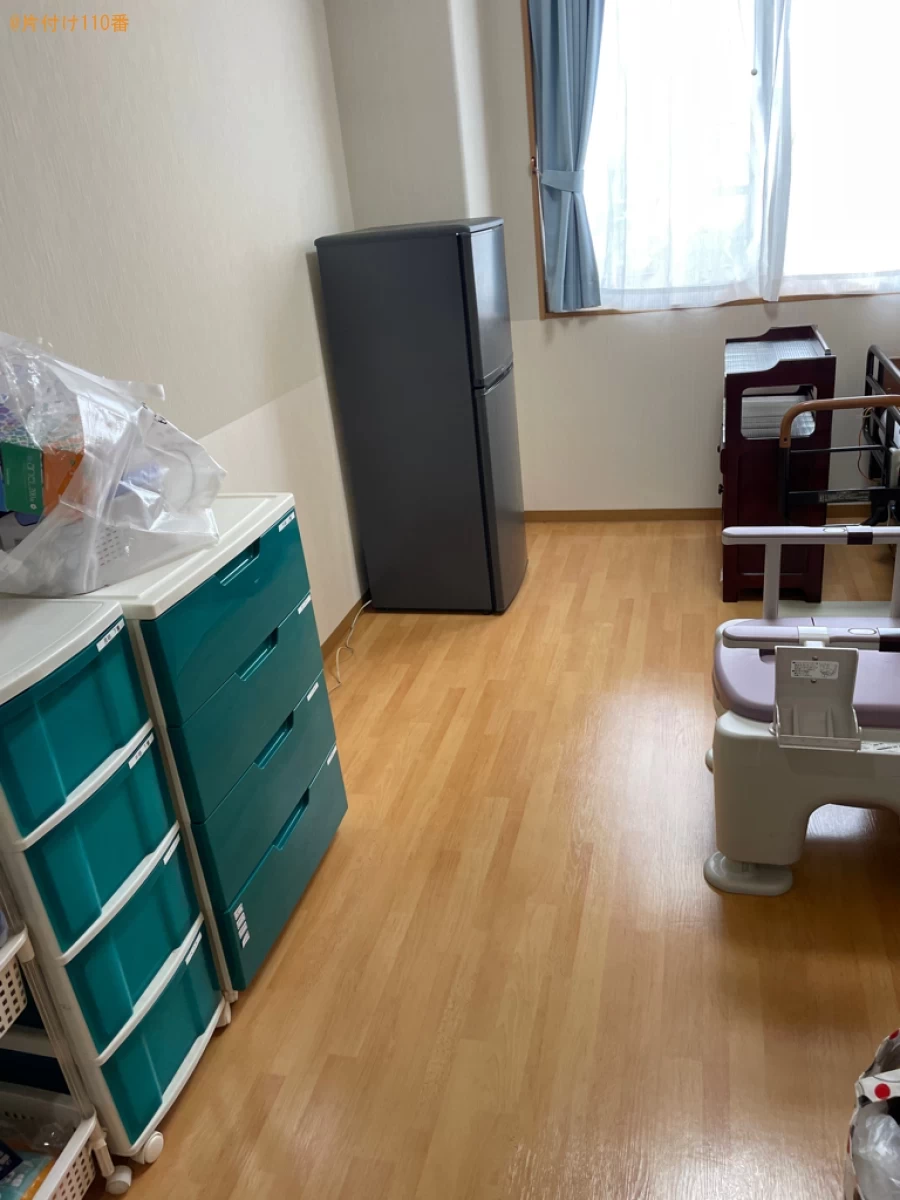 【藤枝市】荷物（冷蔵庫、簡易トイレ、キッチンワゴン等）の運搬