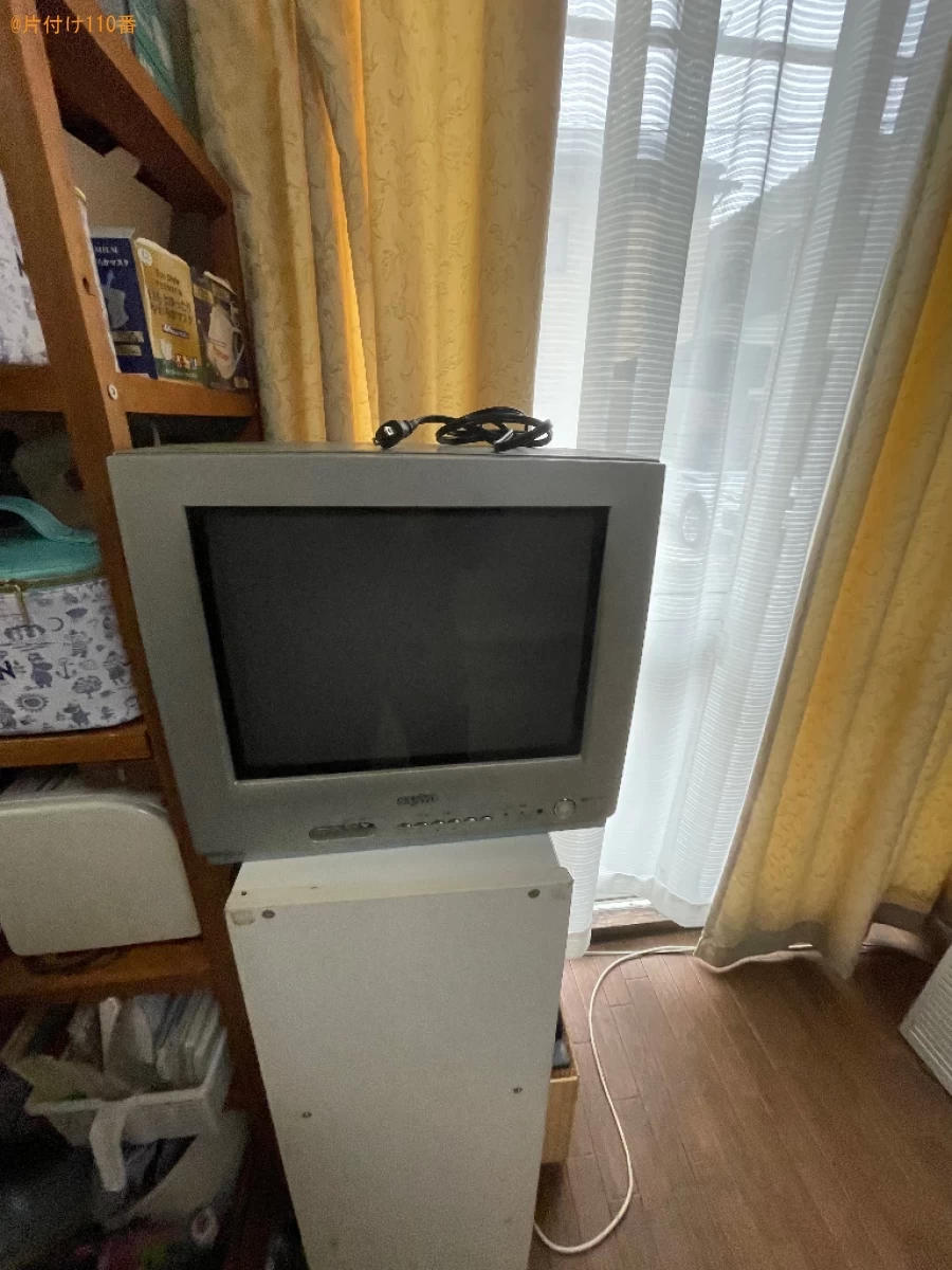【岡山市南区】二人掛けソファー、カラーボックス、テレビ等の回収