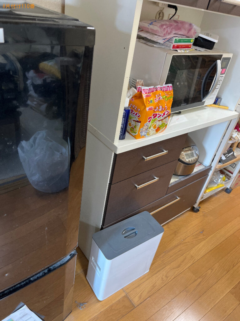 【京都市伏見区】食器棚をずらす作業ご依頼　お客様の声