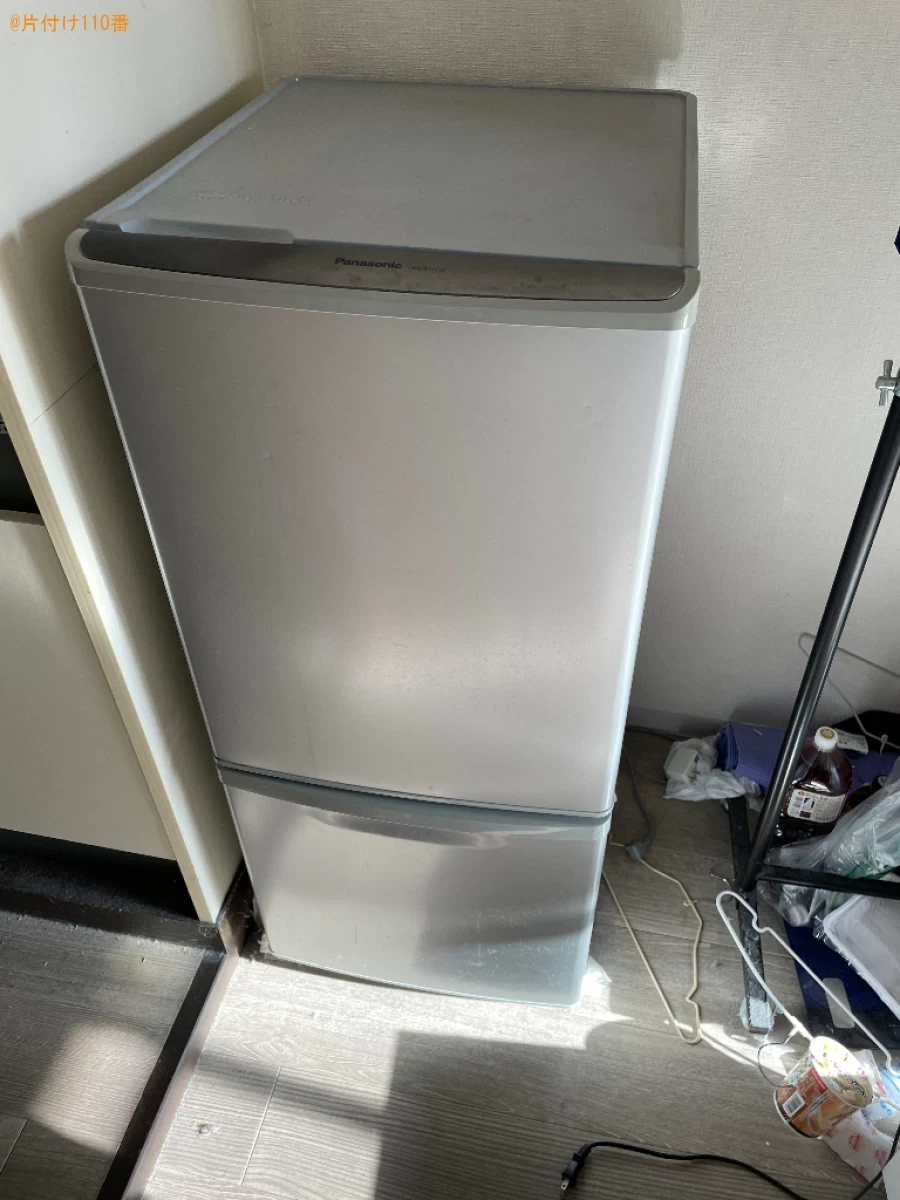 【湖南市】六人用ダイニングテーブル、冷蔵庫、洗濯機、椅子等の回収