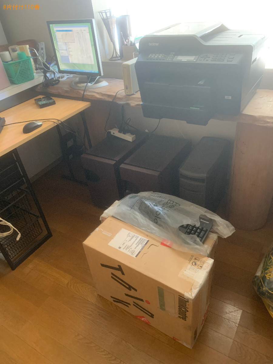 【福岡市中央区】PC、PCモニタ、キングサイズベッド等の回収