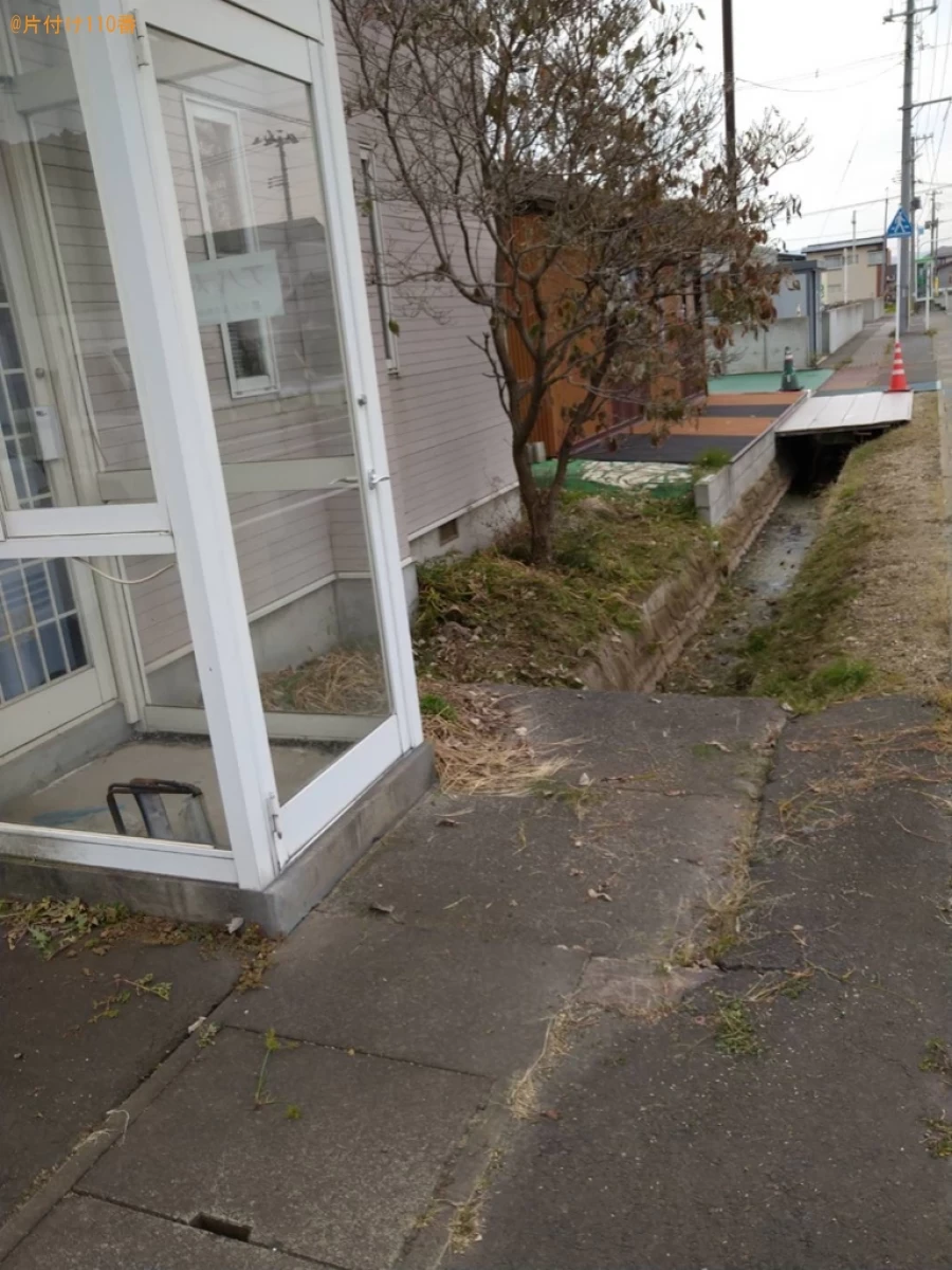 【南津軽郡藤崎町】草刈りと毛虫の駆除作業ご依頼　お客様の声