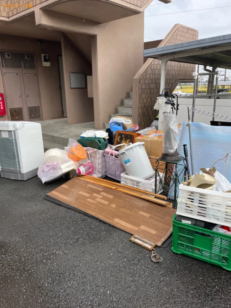 【袋井市】洗濯機、かご、電気カーペット、バトミントン等の回収