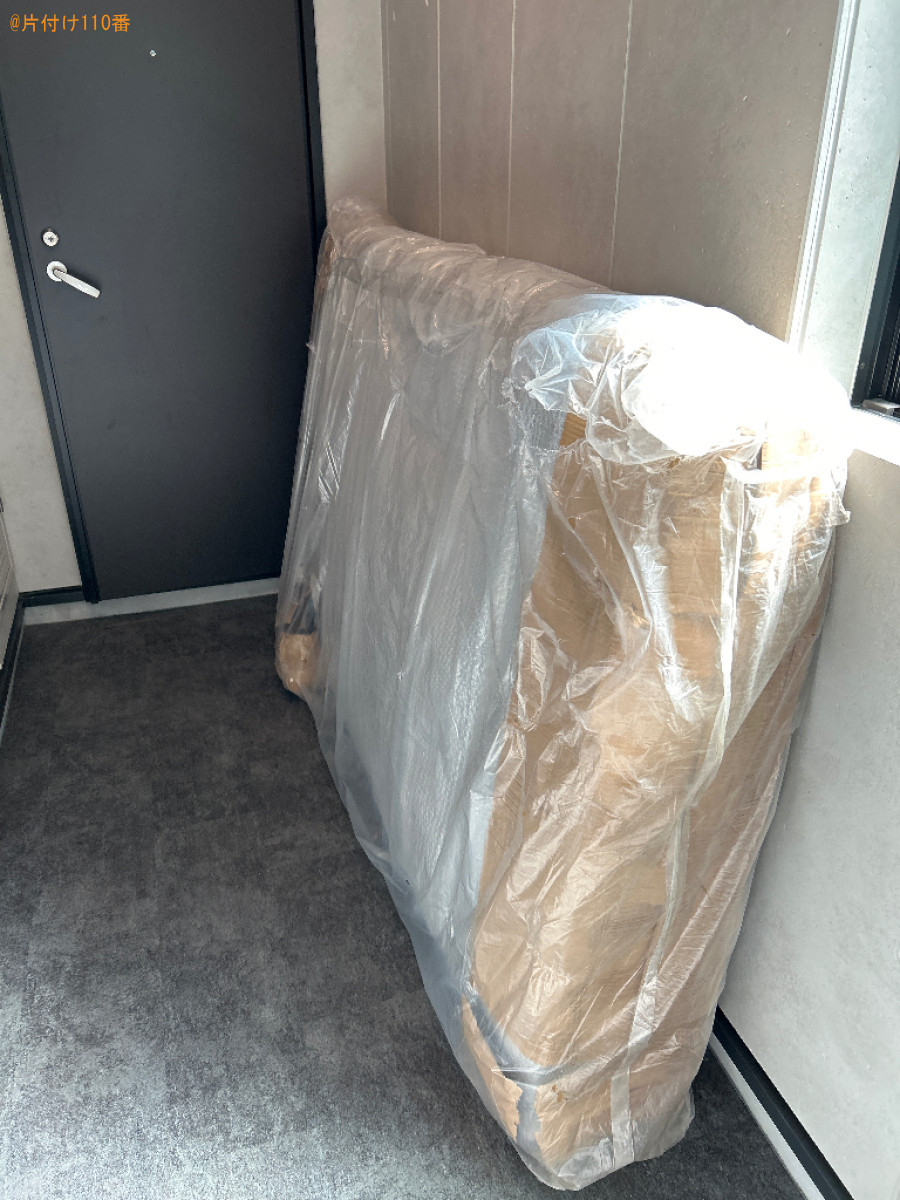 【京都市南区】マンションの玄関ドア前から部屋までソファを搬入する