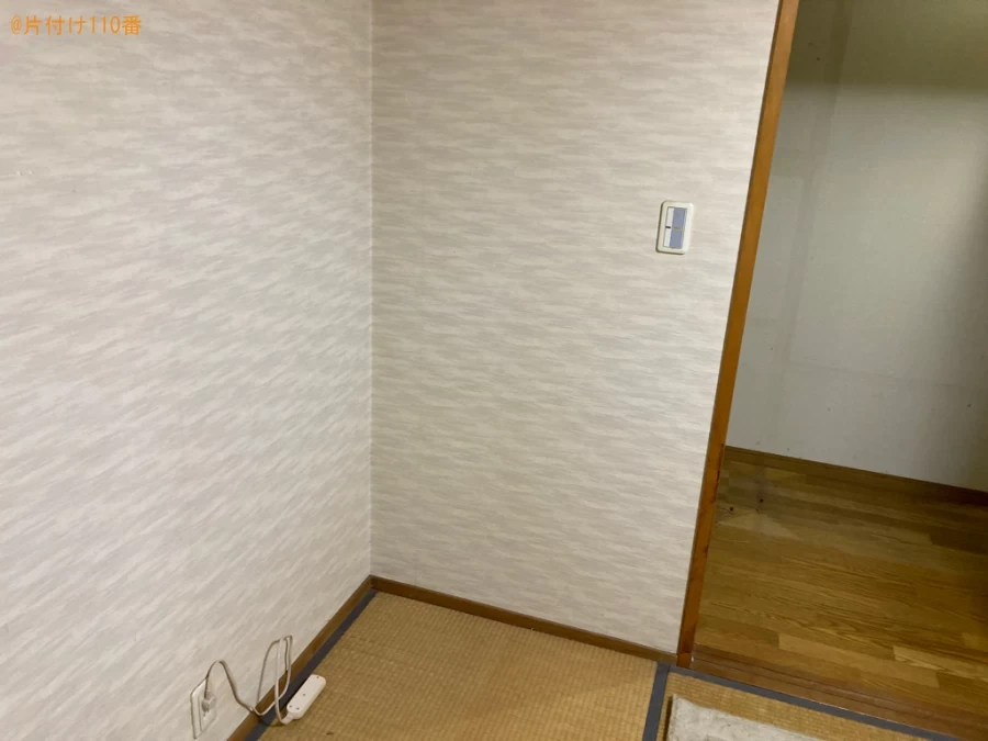 【鹿児島市】四人用ダイニングテーブル、ソファーベッド等の回収