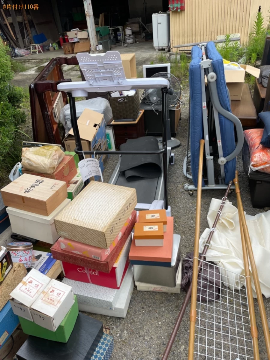 【岡崎市】仏壇、電動介護ベッド、椅子、折り畳みベッド等の回収