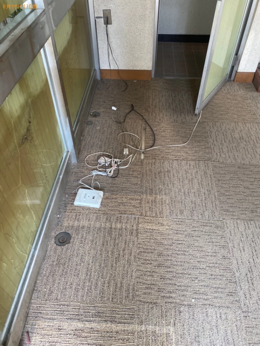 【所沢市御幸町】業務用ロッカー、業務用机、タンス、金庫等の回収