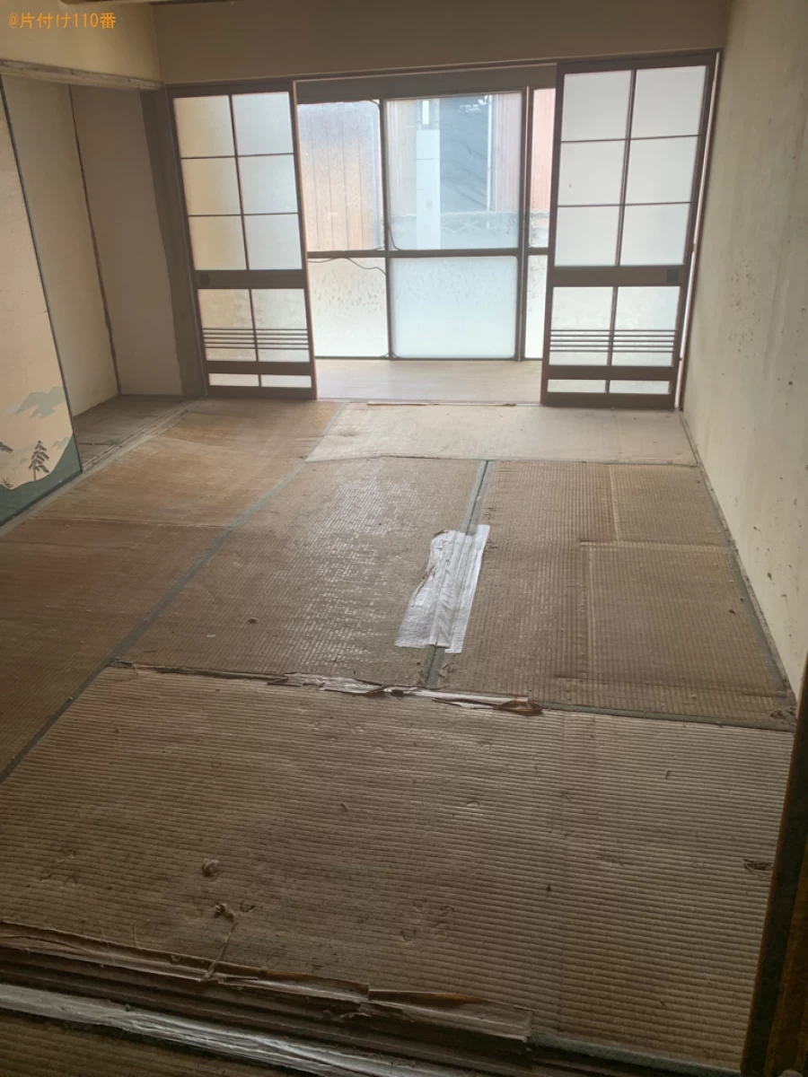 【豊後高田市】仏壇、ケース入りの人形、テーブル、タンス等の回収