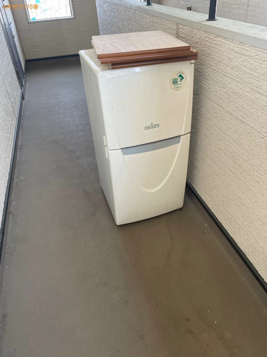 【大館市北神明町】冷蔵庫、マットレス付きシングルベッドの回収