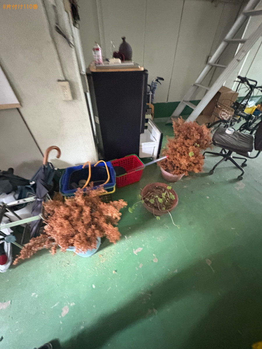 【荒川区】鉢植え、室内にある不用品等の回収・処分ご依頼