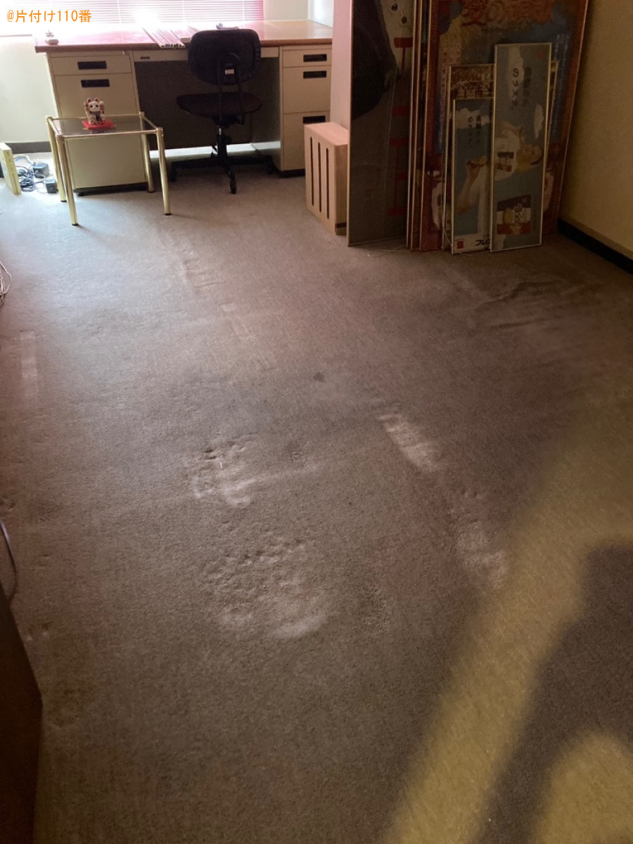 【港区】テーブル、ソファー、椅子、棚の回収・処分ご依頼