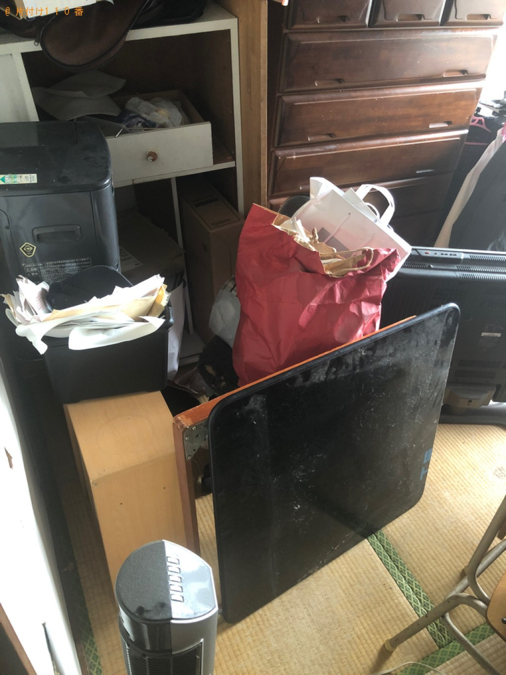 【北九州市八幡西区】二人用ダイニングテーブル、テレビ等の回収