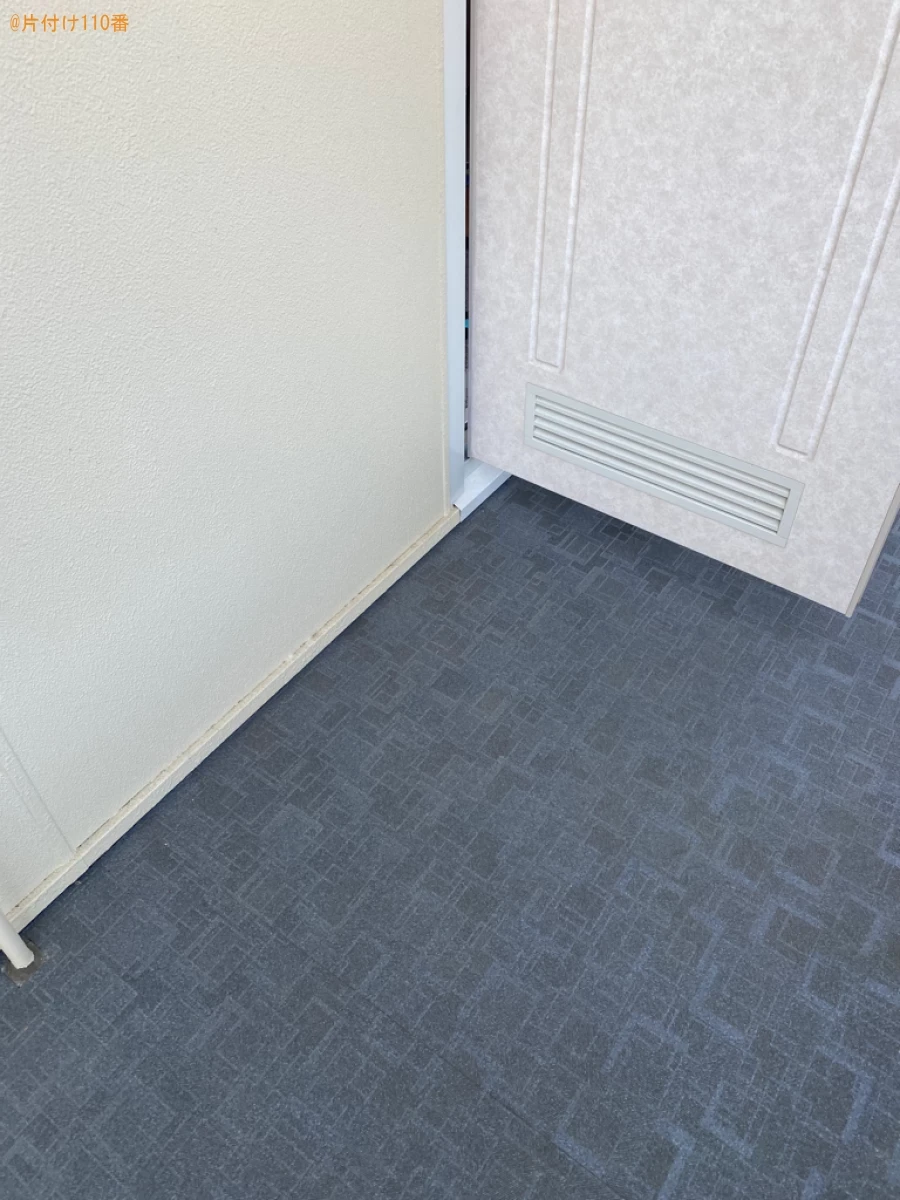 【鴻巣市】二人掛けソファー、ラック、タンス、本棚、椅子等の回収