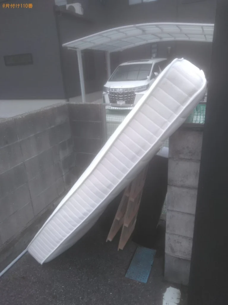 【松山市】マットレス付きシングルベッドの回収・処分ご依頼