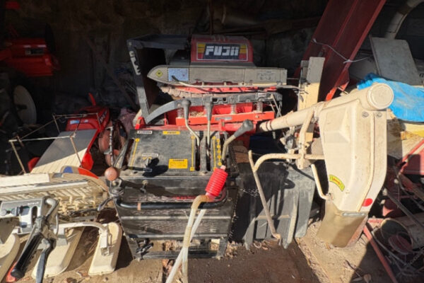 【大月市賑岡町】ハーベスター、稲刈り機、稲を切る機械等の回収