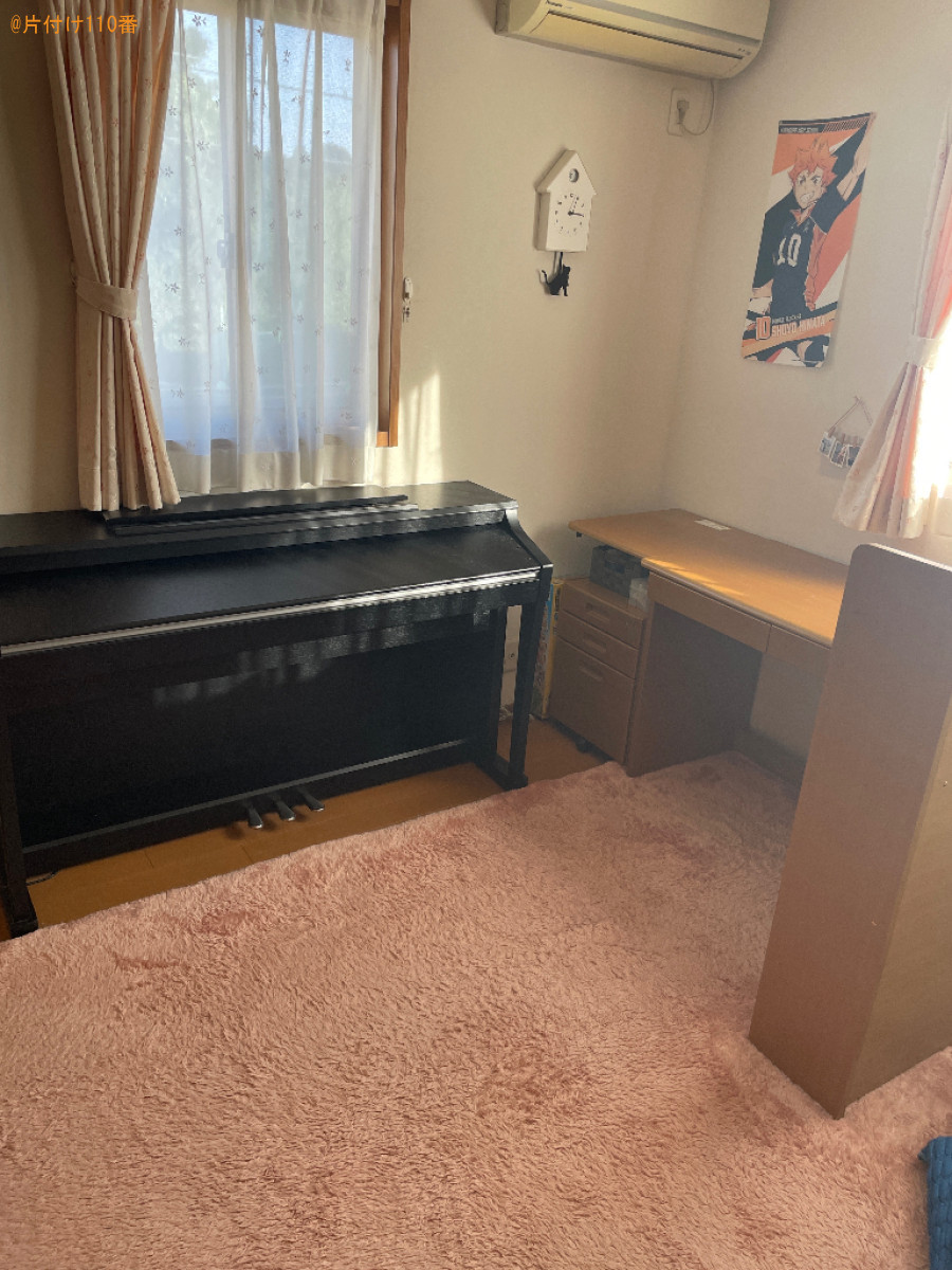 【京田辺市】シングルベット、机、電子ピアノの移動作業ご依頼