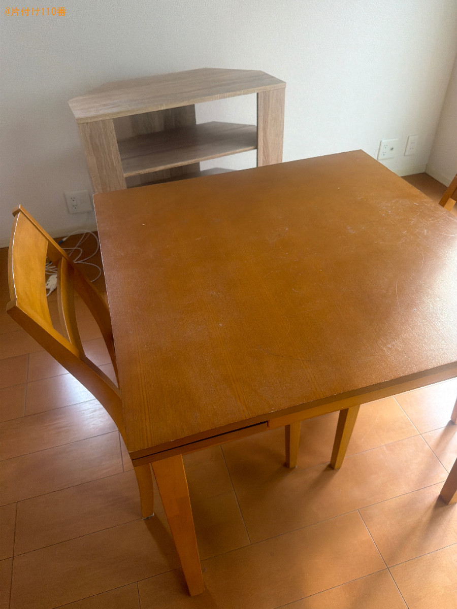 【青森市】二人用ダイニングテーブル、椅子、本棚、レンジ台等の回収