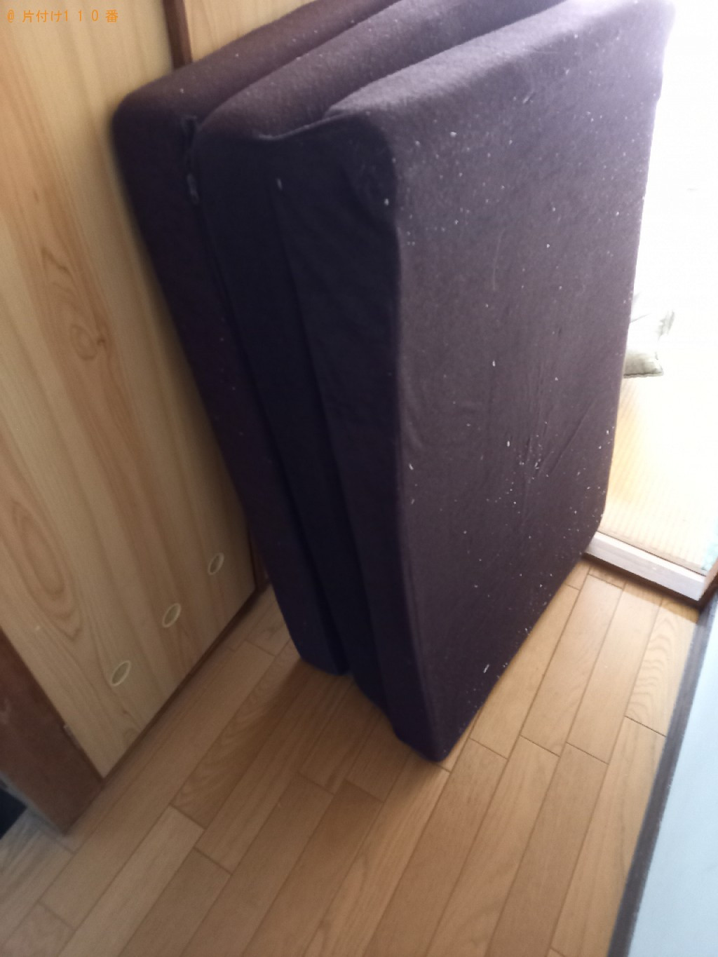 【高松市林町】家庭用エアコン、ウレタンマットレス、座椅子等の回収