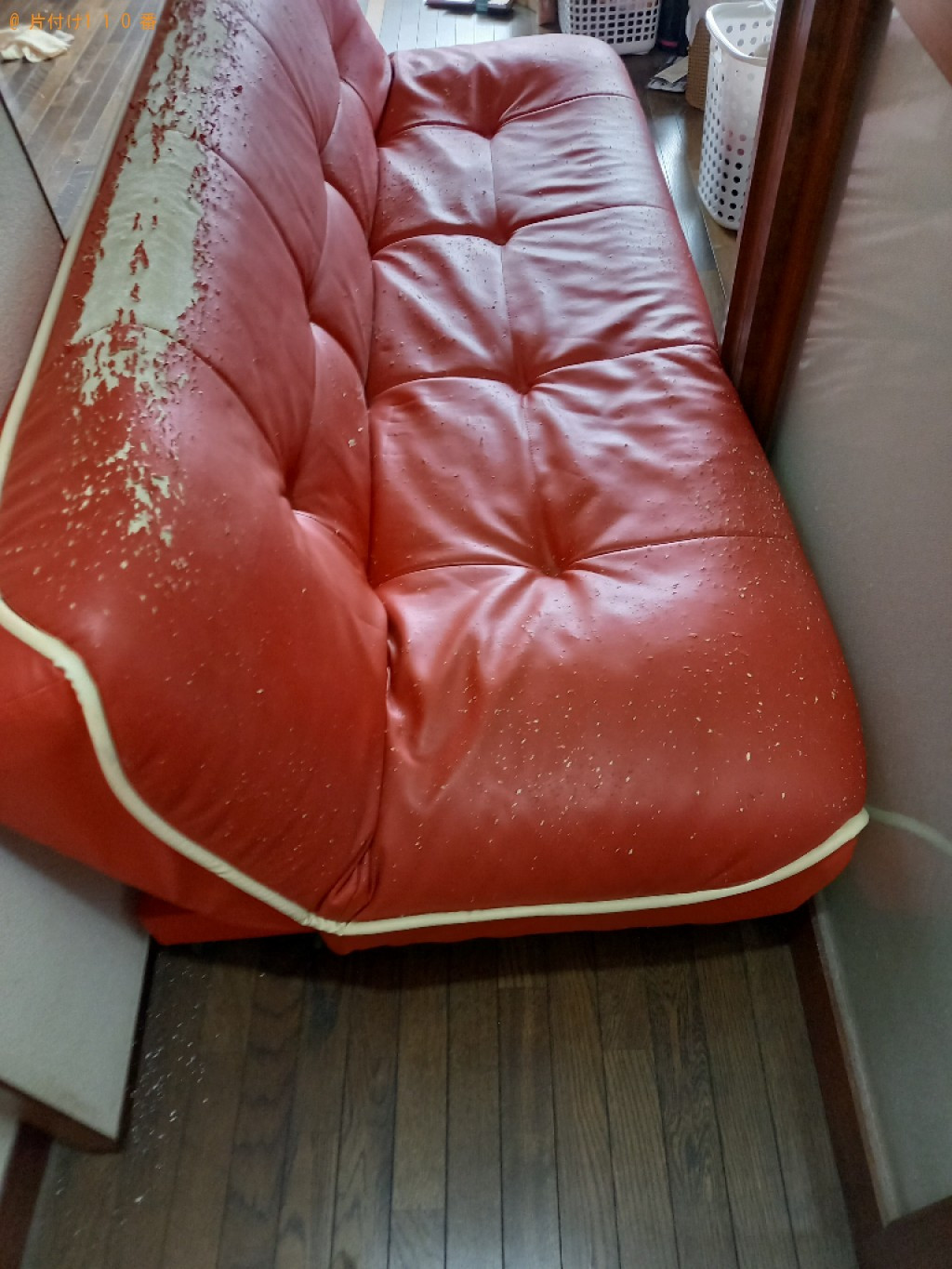 【丸亀市土器町】ソファー、タンス、クローゼット、食器棚等の回収