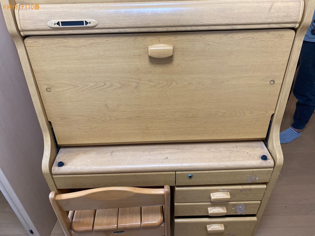 【倉敷市老松町】学習机と椅子を1階に下ろす作業ご依頼　お客様の声