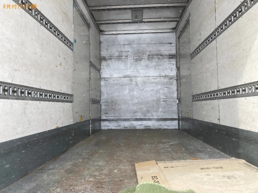 【奥州市江刺区】保管庫、事務机、金庫、テーブル、椅子等の回収