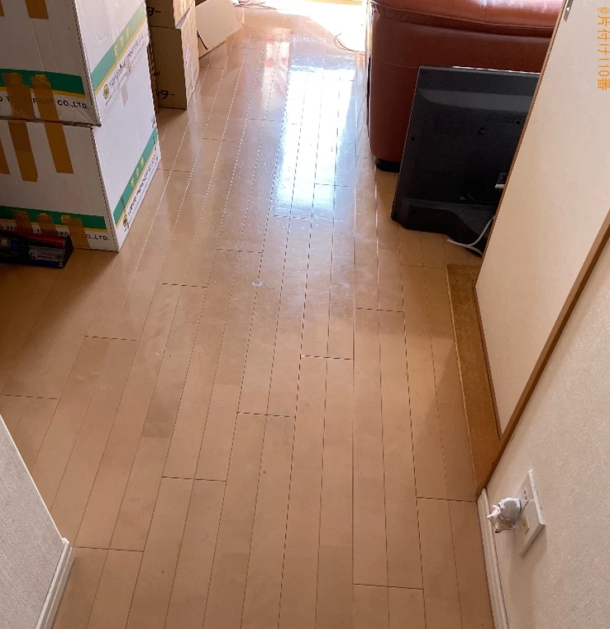 【倉敷市】二人掛けソファー、ローテーブル、椅子、ラック等の回収