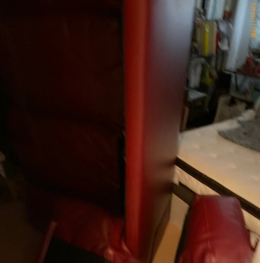 【倉敷市】二人掛けソファー、ローテーブル、椅子、ラック等の回収