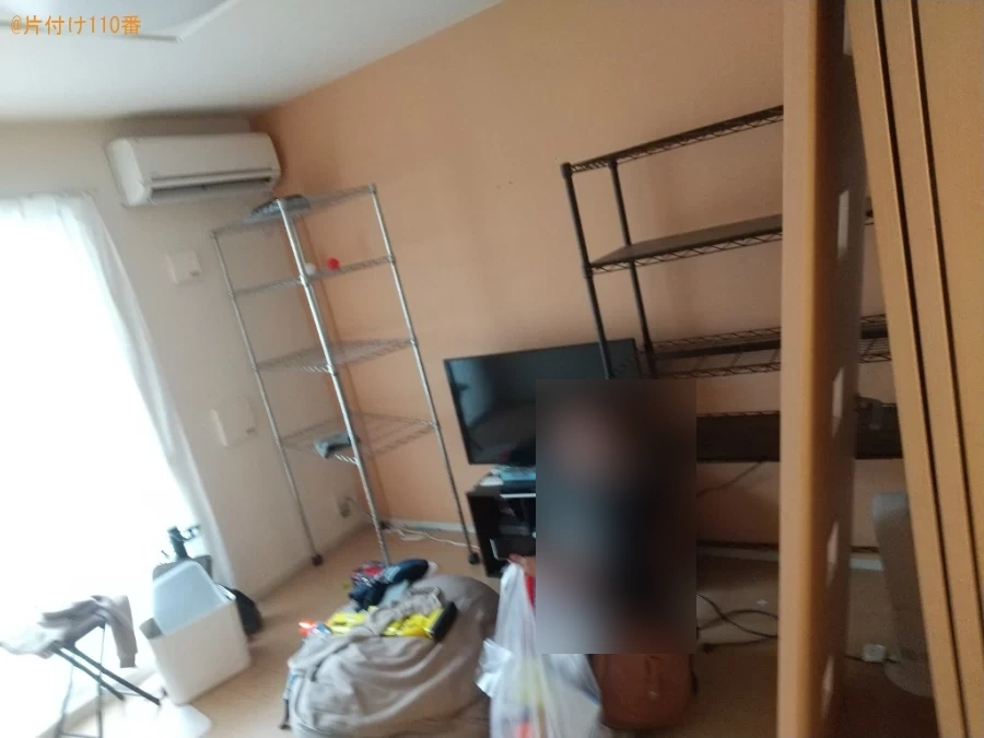 【福山市千田町】ダブルベッド、三人掛けソファー、テレビ台等の回収