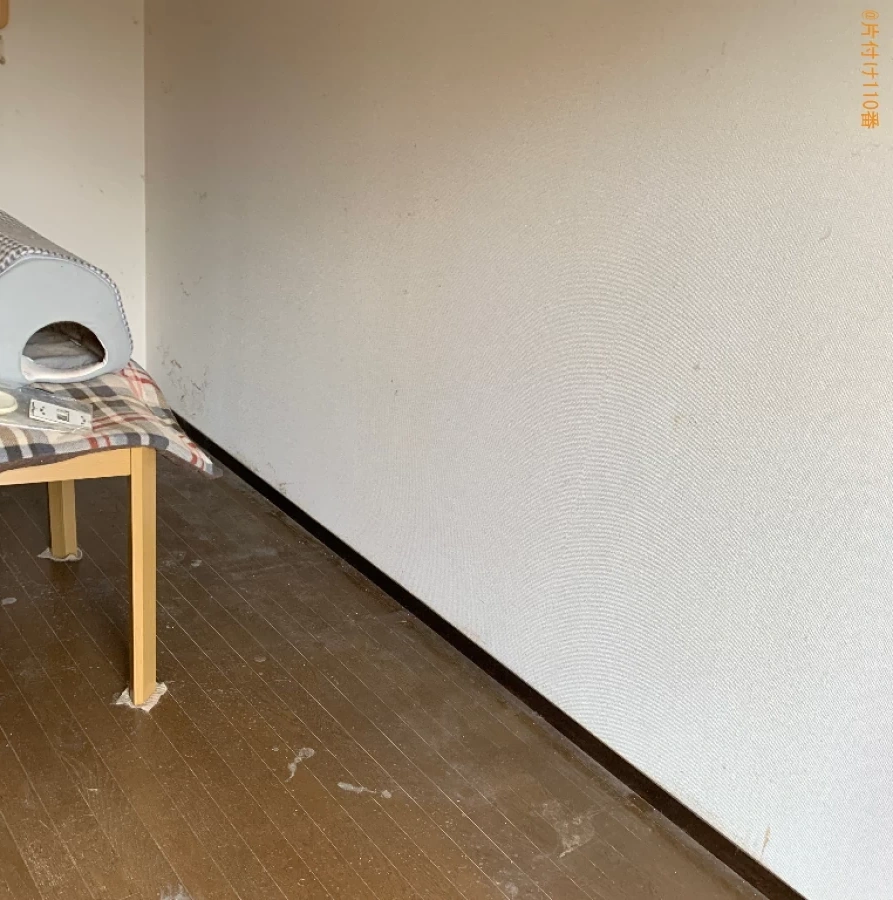 【鳥取市】二人掛けソファー、衣装ケース、ハンガーラック等の回収