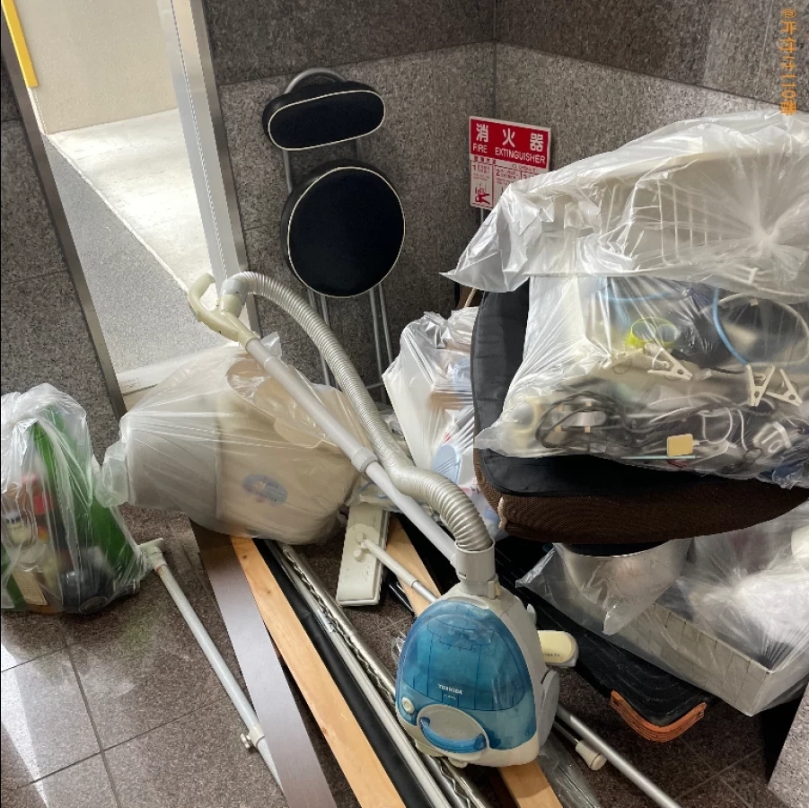 【浜松市東区】椅子、掃除機、座椅子、突っ張り棒、テレビ等の回収