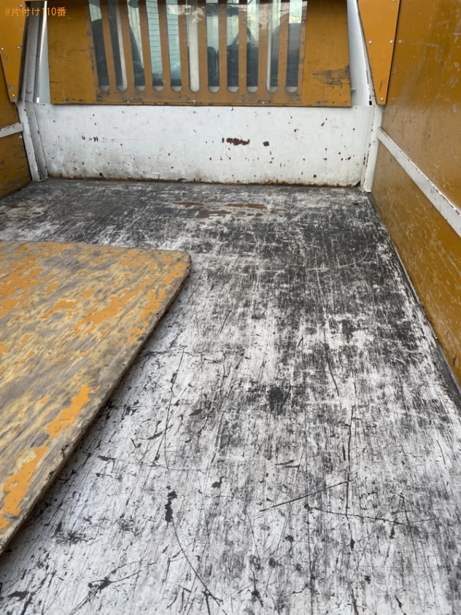 【弘前市】冷蔵庫、食器棚、電子レンジ、食器、椅子、扇風機等の回収