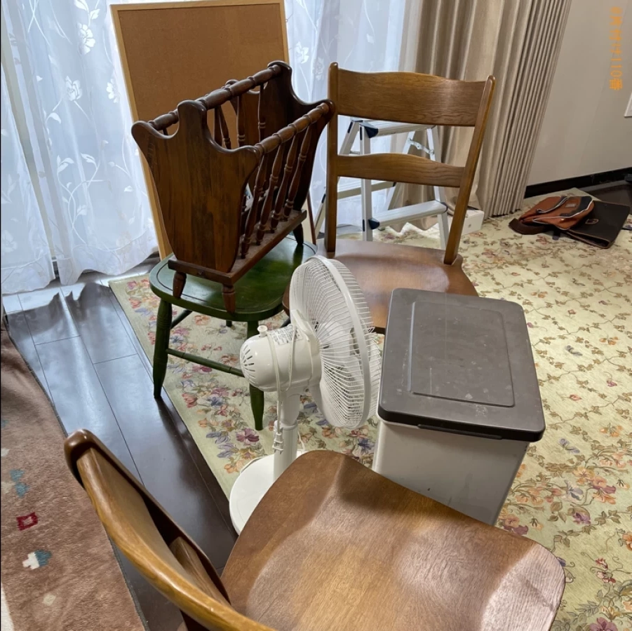 【岡山市北区】ソファー、テーブル、椅子、ゴミ箱、扇風機等の回収