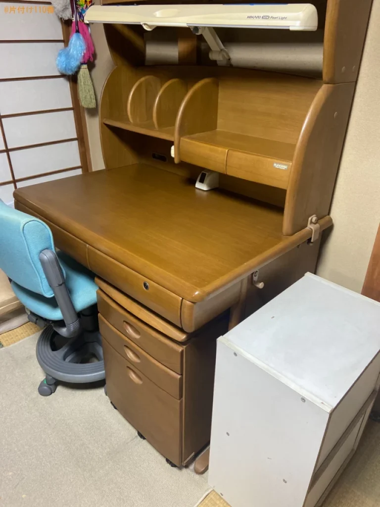 【入間市東町】カラーボックス、学習机の回収・処分ご依頼