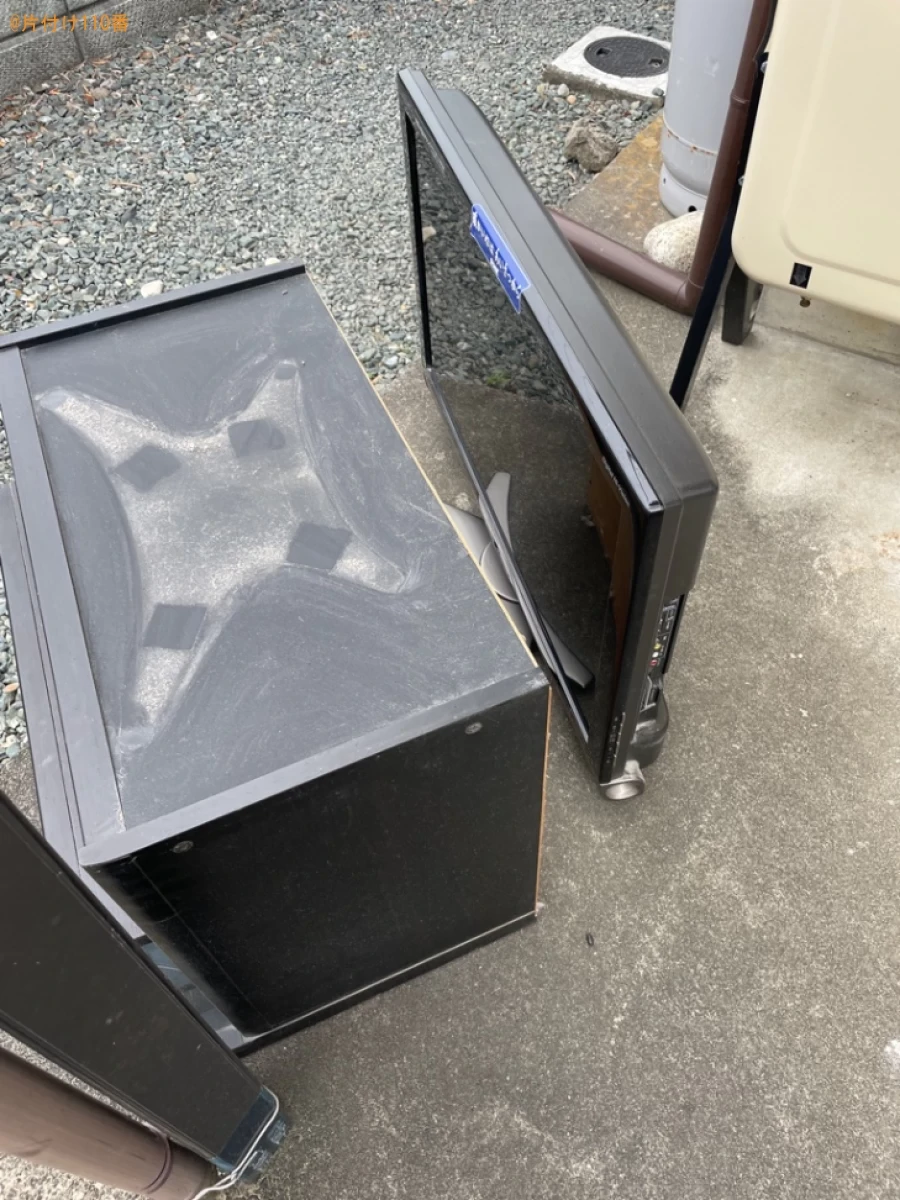 【浜松市浜北区】冷蔵庫、テレビ、テレビ台、扇風機、支柱等の回収