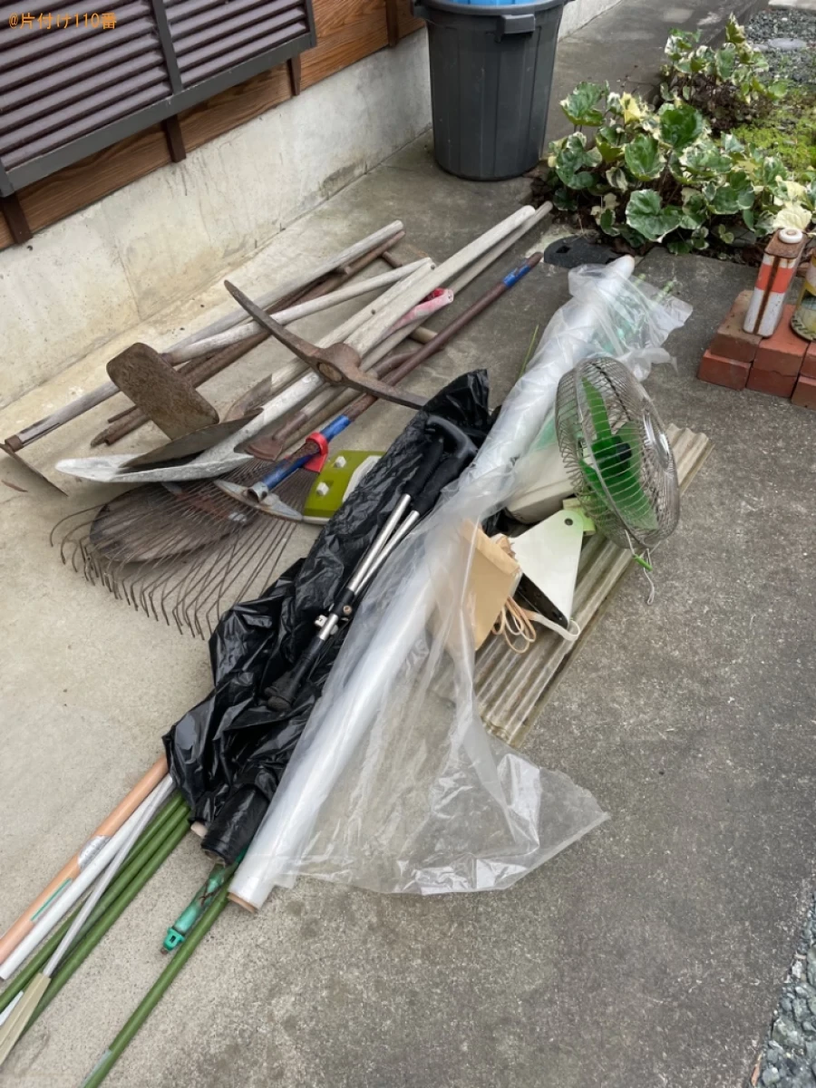 【浜松市浜北区】冷蔵庫、テレビ、テレビ台、扇風機、支柱等の回収