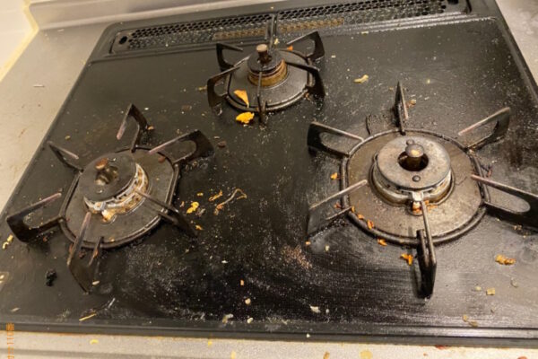 【大阪市西成区】ガスコンロ、キッチン、エアコンクリーニングご依頼