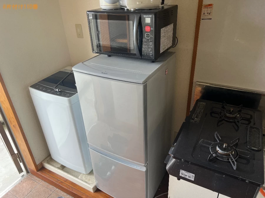 【名護市】マットレス付きシングルベッド、冷蔵庫、洗濯機等の回収