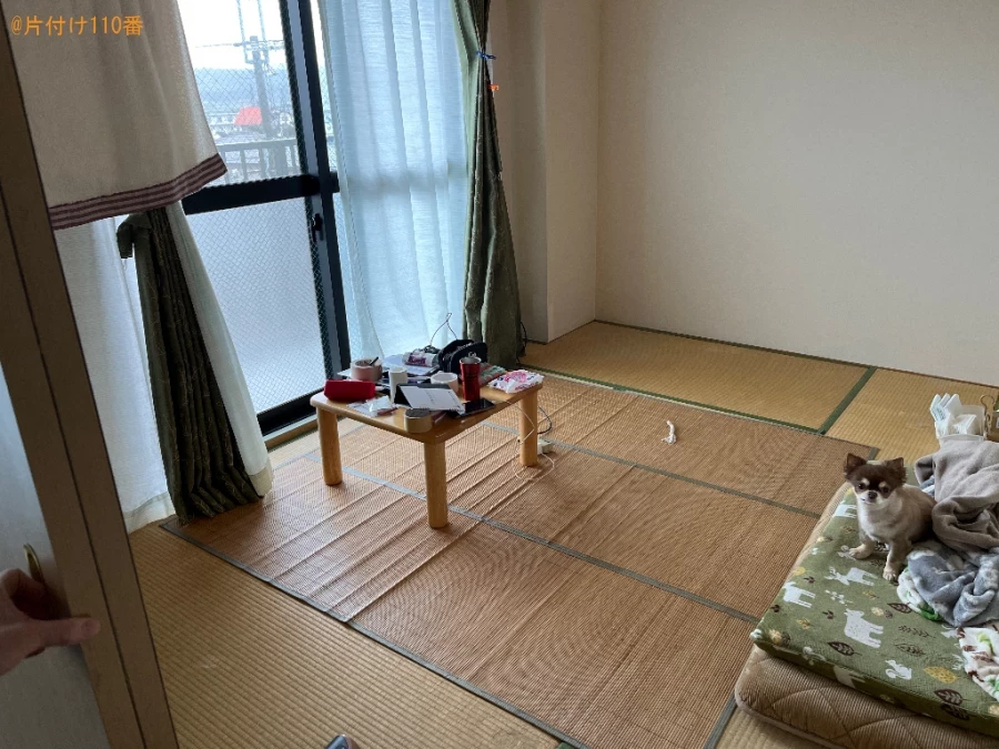 【東近江市御園町】三人掛けソファー、椅子、PC、テレビ台等の回収