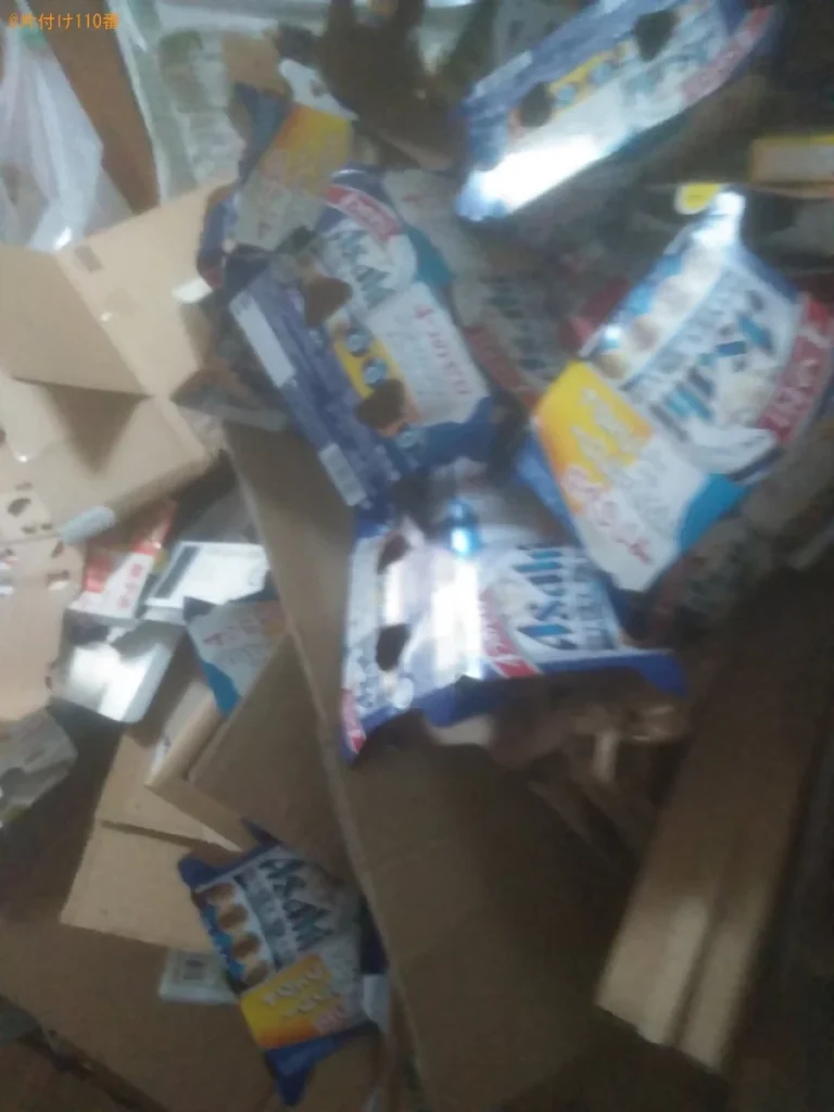 【松山市溝辺町】テレビ、教科書、段ボール、一般ごみ等の回収・処分