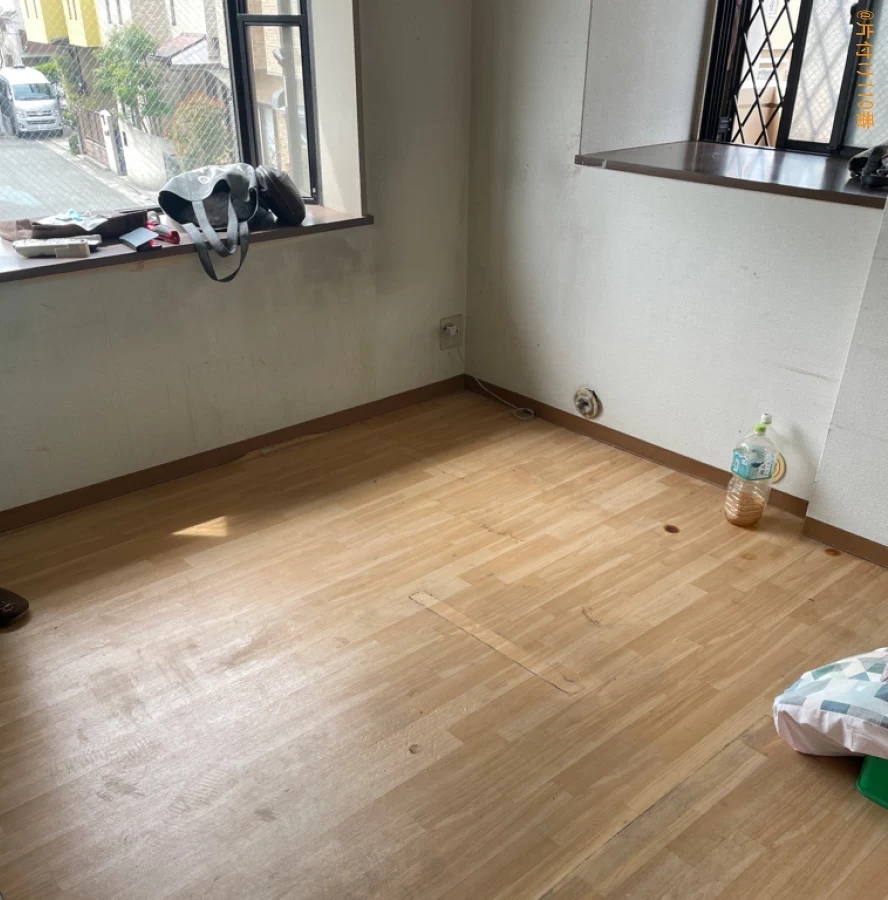 【宝塚市】四人用ダイニングテーブル、洗濯機、タンス等の回収・処分